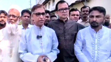 যেখানে জনদুর্ভোগ সেখানেই যাচ্ছি, সমাধানের উদ্যোগ নেওয়া হচ্ছে : মামুন মাহমুদ