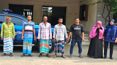 সিদ্ধিরগঞ্জে বিএনপি পরিচয়ে সন্ত্রাসী কর্মকান্ডে তৎপর, নারীসহ গ্রেপ্তার ৬