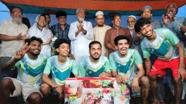 বন্দরে দড়ি সোনাকান্দা সুপার কাপের ফাইনাল ও পুরস্কার বিতরণ সম্পন্ন