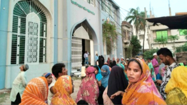 ফতুল্লায় মসজিদের ছাদ থেকে পড়ে শিশুর মৃত্যু