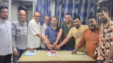 ফতুল্লা প্রেসক্লাবের সভাপতি সাংবাদিক রহিমের জন্মদিন পালন