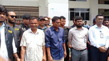 খানপুর ৩০০ শয্যা হাসপাতালে দালালবিরোধী অভিযান : ৩ জনের কারাদণ্ড