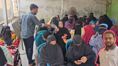 ‎তৃতীয় দিনেও পরীক্ষার্থী ও অভিভাবকদের সেবায় মোস্তাফিজুর ফাউন্ডেশন