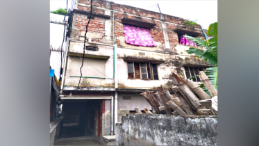 দেওভোগ পশ্চিম নগরে সজলের বাসা এখন মাদকের স্বর্গরাজ্য!