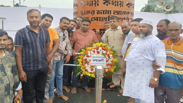 রিপনের নেতৃত্বে জুলাই শহীদ স্মৃতিস্তম্ভে ১১নং ওয়ার্ড বিএনপির শ্রদ্ধা নিবেদন