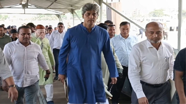 নদী পরিদর্শনে পরিকল্পনা ও পানিসম্পদ প্রতিমন্ত্রী