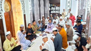 না’গঞ্জ ক্লাবে পবিত্র ঈদে মিলাদুন্নবী (সা.) উপলক্ষে মিলাদ ও দোয়া