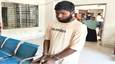 শিক্ষার্থীকে বলাৎকারের অভিযোগে মাদ্রাসা শিক্ষক গ্রেপ্তার