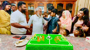 ​ নাতির জন্মদিনে দোয়া চাইলেন এমপি মান্নান