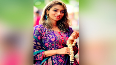 ভাদ্রের প্রথম সকাল : বর্ষার ভেজা পথ পেরিয়ে শরতের আগমন