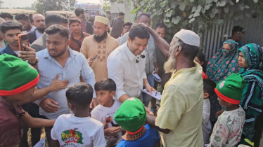 আড়াইহাজারে শিশু থেকে বৃদ্ধ সবার ভালোবাসায় সিক্ত আজাদ