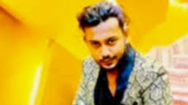 দুর্ধর্ষ কিশোর গ্যাং ‘টেনশন’ গ্রুপের প্রধান সীমান্তকে গণপিটুনি, পুলিশে সোপর্দ