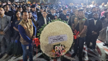 বিনম্র শ্রদ্ধায় ভাষা শহীদদের স্মরণ করলো নারায়ণগঞ্জবাসী