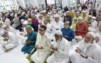 খালেদা জিয়ার মাগফেরাত কামনায় মহানগর বিএনপির উদ্যোগে দোয়া