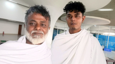 ওমরাহ পালনের জন্য সৌদি আরবের উদ্দেশ্যে খোরশেদ