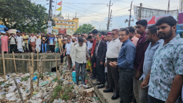 কংস খাল সংস্কার ও ড্রেন পরিষ্কার কার্যক্রমের উদ্বোধন করলেন  সাখাওয়াত