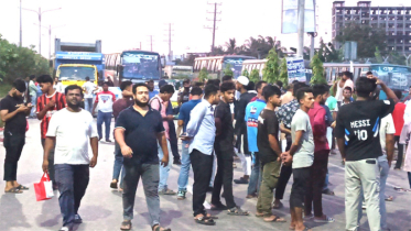 ফতুল্লায় গাড়িচাপায় বৃদ্ধ নিহতের ঘটনায় লিংক রোড অবরোধ