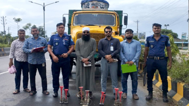 শব্দ দূষণের বিরুদ্ধে পরিবেশ অধিদপ্তর না’গঞ্জের ভ্রাম্যমাণ অভিযান