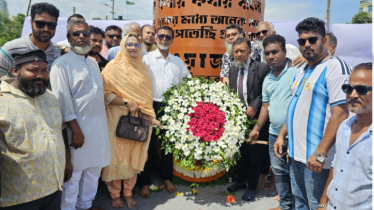 ‎জুলাই শহীদ দিবসে জুলাই স্মৃতিস্তম্ভে মহানগর বিএনপির শ্রদ্ধা