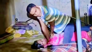 আড়াইহাজারে স্ত্রীকে গলা টিপে হত্যার চেষ্টা, স্বামী গ্রেপ্তার : ভিডিও ভাইরাল