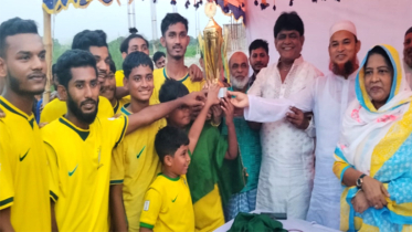 বন্দরে প্রীতি ফুটবল ম্যাচে আর্জেন্টিনাকে হারিয়ে ব্রাজিল জয়ী