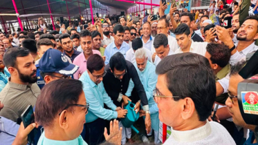 প্রধানমন্ত্রীর কর্মসূচির সঙ্গে সঙ্গতি রেখে না’গঞ্জ জেলা প্রশাসনের বৃক্ষরোপণ