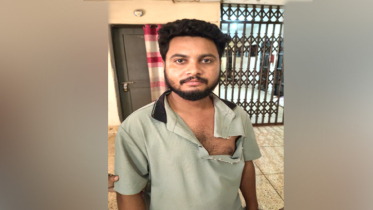 রূপগঞ্জে ২৭ বোতল স্কাফসহ ছাত্রলীগ নেতা গ্রেপ্তার