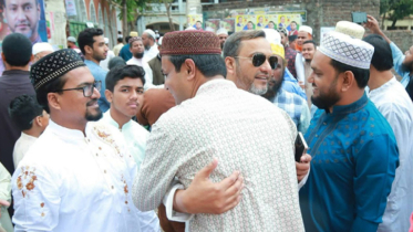 ধর্মীয় ভাবগাম্ভীর্য ও উৎসবের মধ্যদিয়ে না’গঞ্জে পবিত্র ঈদুল ফিতর উদযাপিত
