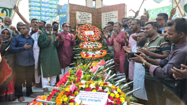 স্বাধীনতা দিবসে সাখাওয়াত-টিপুর নেতৃত্বে মহানগর বিএনপির র‌্যালি ও শ্রদ্ধা নিবেদন  ‎