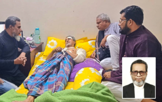 স্বপন চৌধুরীর শয‌্যাপাশে এম‌পি আবুল কালামের প্রতি‌নি‌ধি দল