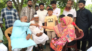 চাঁদার জন্য হত্যাকান্ডের শিকার সেই মুমিনের বাড়িতে এমপি মান্নান