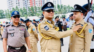 পুলিশ ফোর্স এক্সেমপ্লারি গুড সার্ভিস ব্যাজ পেলেন তারেক আল মেহেদী
