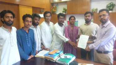 ৪ দফা দাবিতে জেলা প্রশাসক বরাবর স্মারক প্রদান ৩ সংগঠনের