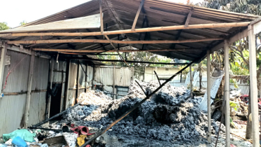 বন্দরে তুলার গোডাউনে অগ্নিকান্ড,  ১৫ লাখ টাকা ক্ষতি