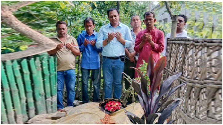 কবি ও সাংবাদিক এনামুল হক প্রিন্স’র শিয়রে বর্ণ সাহিত্য পত্রের শ্রদ্ধাঞ্জলি