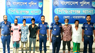 সিদ্ধিরগঞ্জে পুলিশের বিশেষ অভিযানে গ্রেপ্তার ৫, মাদক উদ্ধার
