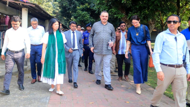 পানাম নগরী, লোক ও কারুশিল্প ফাউন্ডেশন পরিদর্শনে মার্কিন রাষ্ট্রদূ