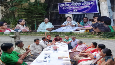 সামাজিক প্রতিরোধ কমিটির সাথে মহিলা পরিষদ’র মতবিনিময় সভা