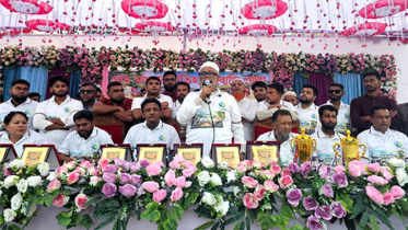 খেলাধুলা তরুণদের ভবিষ্যৎ গড়ার অন্যতম মাধ্যম : সাখাওয়াত