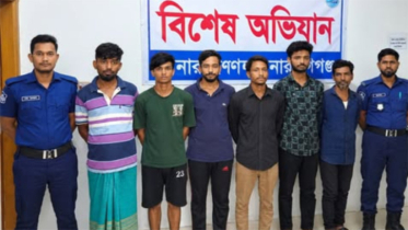 সোনারগাঁয়ে ডাকাতির প্রস্তুতিকালে অস্ত্র-সিএনজিসহ গ্রেপ্তার ৬