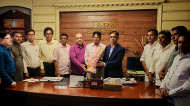 নারায়ণগঞ্জ জেলা পরিষদের প্রশাসক মামুন মাহমুদের সঙ্গে ঐক্য পরিষদের মতবিনিময়