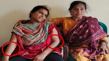 বন্দরে সন্ত্রাসী হামলায় মা ও মেয়ে জখম