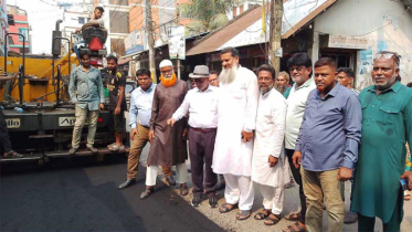 বন্দরে রাস্তার সংস্কার কাজের উদ্বোধণ করলেন সাখাওয়াত
