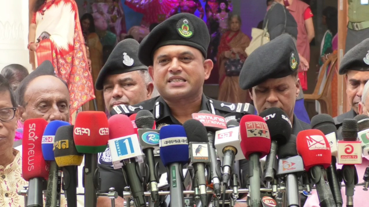 নারায়ণগঞ্জে ৯৩টি পূজামণ্ডপ ঝুঁকিপূর্ণ, বিশেষ নিরাপত্তাব্যবস্থা নেওয়া হয়েছে : এসআরবি