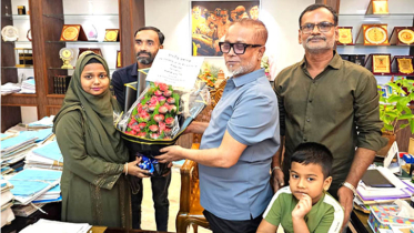 নাসিক প্রশাসক সাখাওয়াতকে টুম্পার শুভেচ্ছা