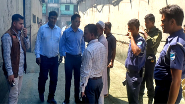 আড়াইহাজারে টেক্সটাইল কারখানাকে লাখ টাকা জরিমানা