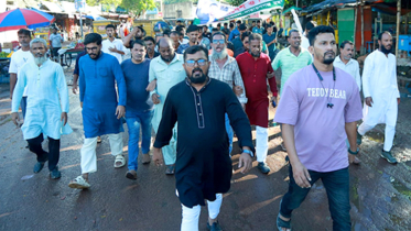 আ’লীগের নৈরাজ্যের প্রতিবাদে আপনের নেতৃত্বে সদর থানা যুবদলের মিছিল