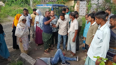 সিদ্ধিরগঞ্জ পিকআপ-অটোরিকশার মুখোমুখি সংঘর্ষ, আহত ৫