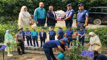 সিদ্ধিরগঞ্জ থানা পরিদর্শনে চীফ জুডিসিয়াল ম্যাজিস্ট্রেট কে এম মহিউ