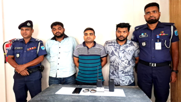 ফতুল্লায় ডিজিএফআই পরিচয়ে অপহরণ : পাজেরো থেকে সিএনজি চালক উদ্ধার, গ্রেপ্তার ৩